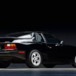 Crni Porsche 944