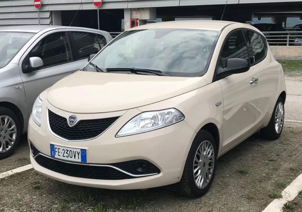 Lancia Ypsilon