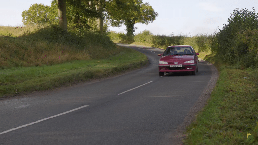 Peugeot 406 tijekom vožnje