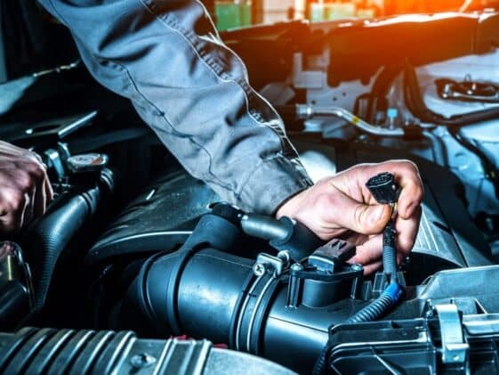 Kako prepoznati kvar na automobilu? Donosimo 7 znakova