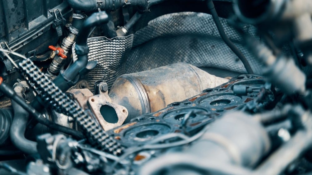 Kako očistiti motor od čađi? Evo 7 provjerenih metoda