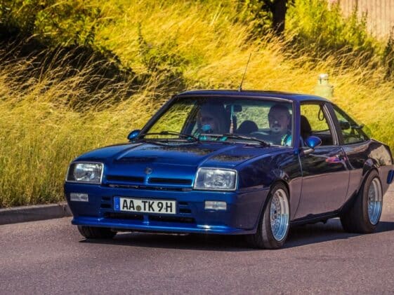 Kako su automobili mijenjali društvo? Evo 7 povijesnih uloga