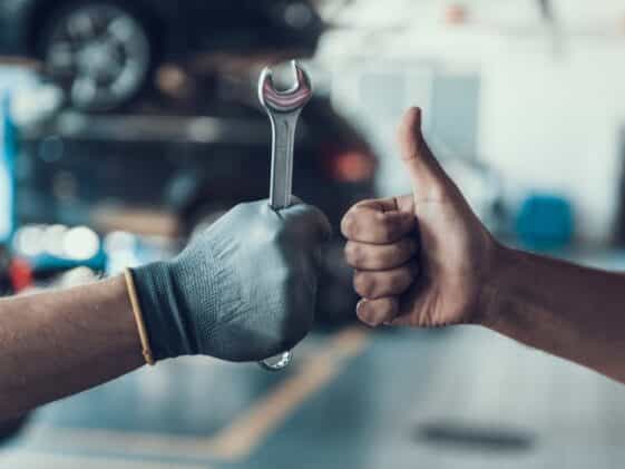 Kako održavati auto tijekom ljeta? Evo 7 praktičnih savjeta
