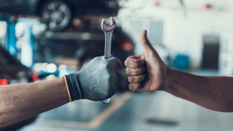 Kako održavati auto tijekom ljeta? Evo 7 praktičnih savjeta