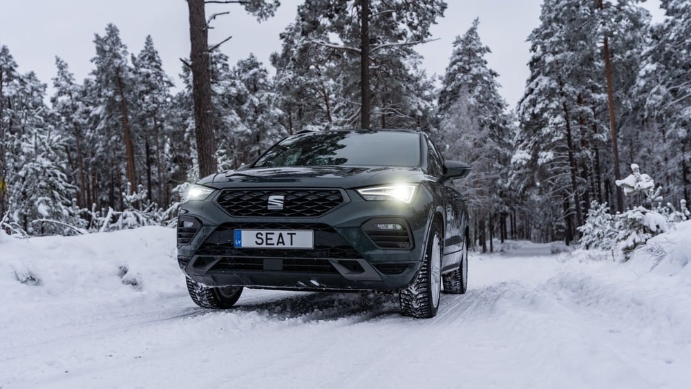 Kako voziti po snijegu? Donosimo 11 pravila za sigurnost