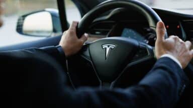 Zašto su električni auti sve popularniji? Top 11 motiva