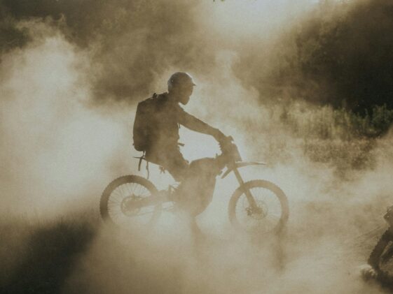 Što su električni motocikli i kako ih održavati? (11 koraka)