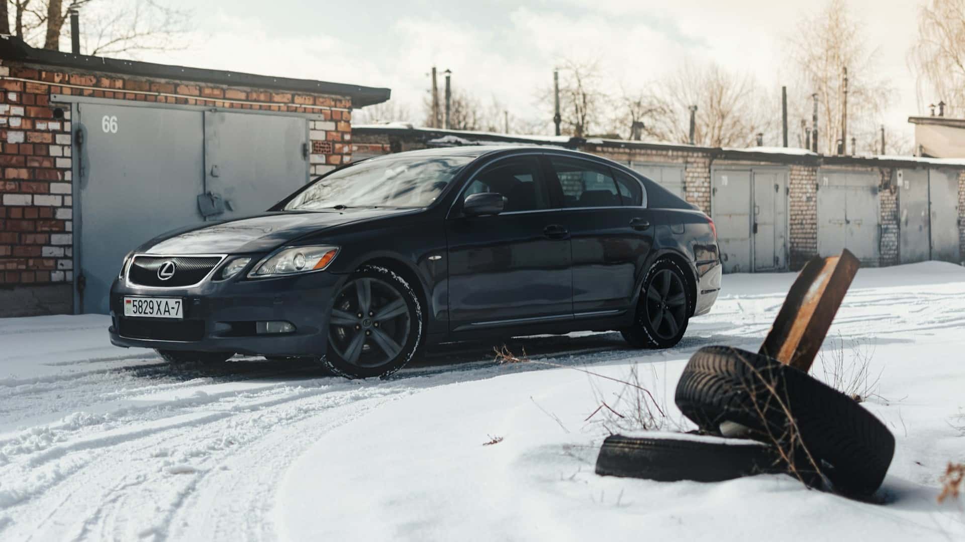 Najbolja zimska oprema za auto za snijeg, led i loše uvjete