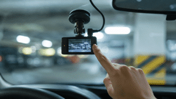 Dash cam: Kako odabrati kameru koja vas štiti?